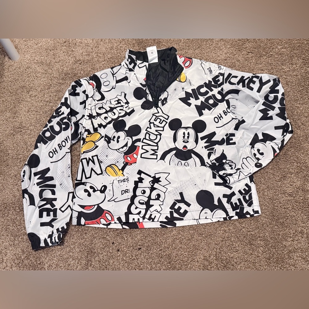 Disney Black and White Zip-Up pullover